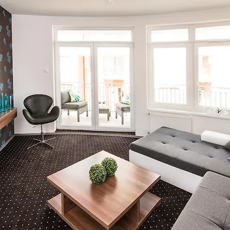 Plage Apartman شقة فندقية 4*